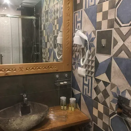 U Sliwioka * シャフラリ